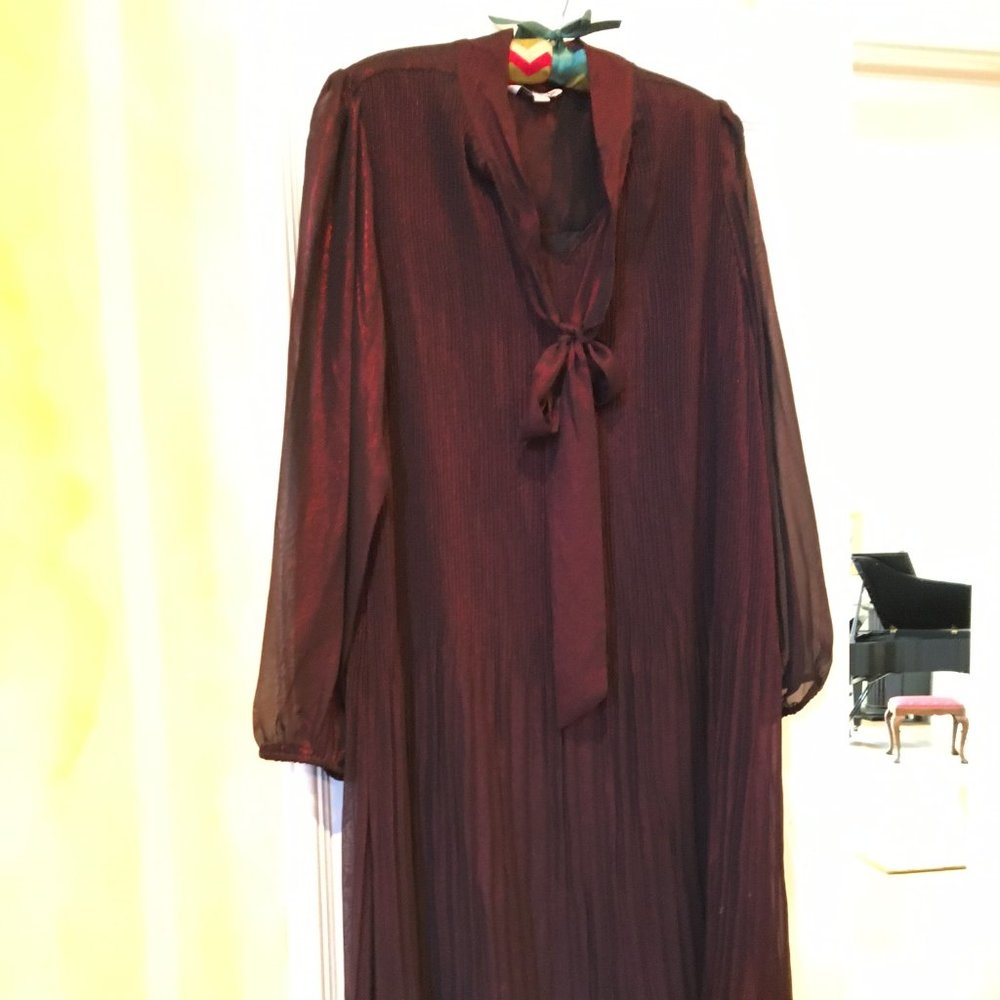 NWT - Nanette Lepore Very Black/Red pleated dress with bow
